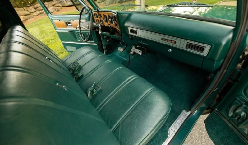 
								1977 GMC C1500 Sierra Classic Camper V8 full									