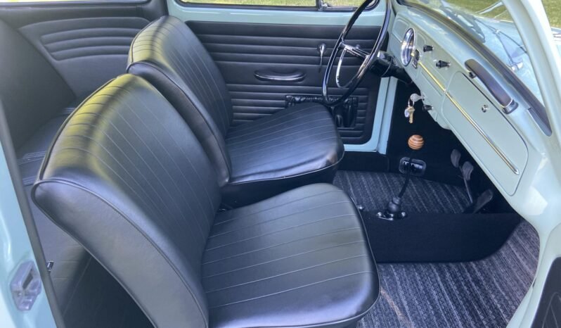 
								1966 Volkswagen Beetle Blue full									