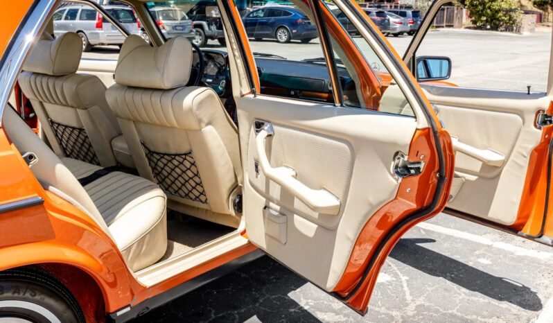 
								1977 Mercedes-Benz 280E 4-Speed full									