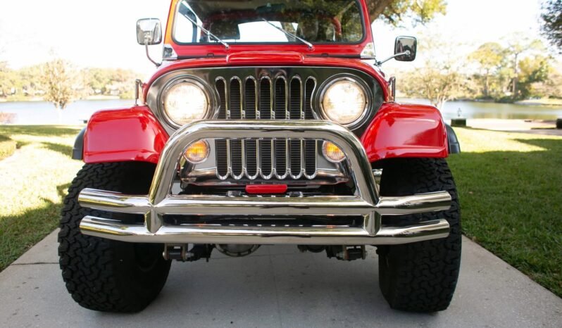 
								1982 Jeep CJ-8 Scrambler 350CI V8 full									