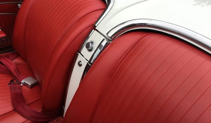 
								1962 Chevrolet Corvette C1 Convertible full									