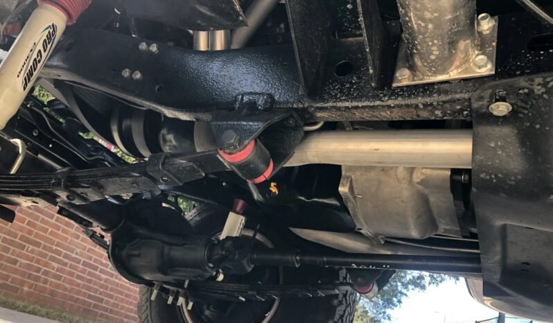 
								1982 Jeep CJ-8 Scrambler 350CI V8 full									