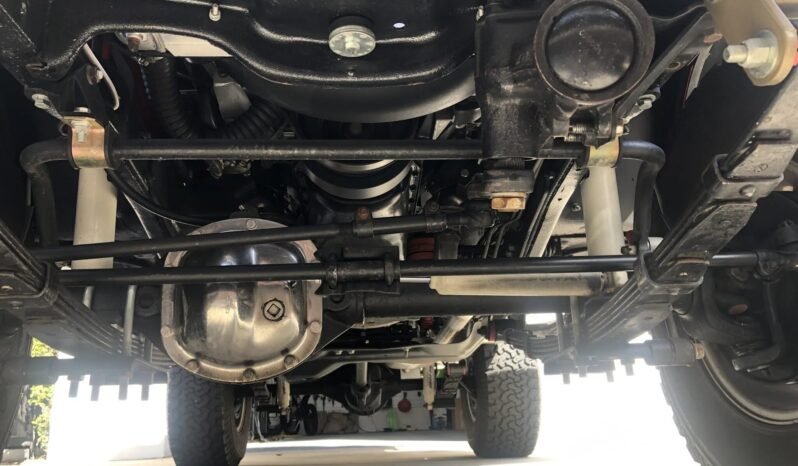 
								1982 Jeep CJ-8 Scrambler 350CI V8 full									