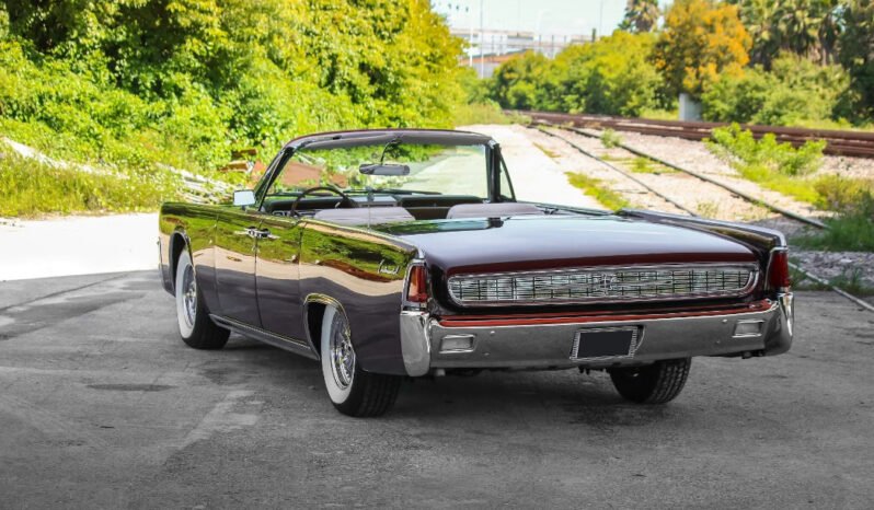 
								1962 Lincoln Continental Convertible V8 Black Cherry full									
