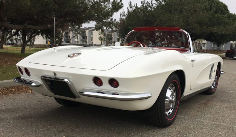 
								1962 Chevrolet Corvette C1 Convertible full									