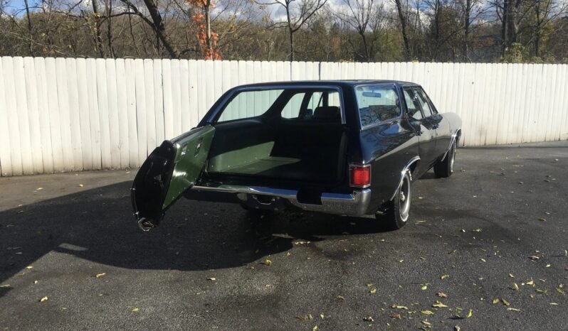 
								1972 Chevrolet Chevelle Concours Wagon V8 full									