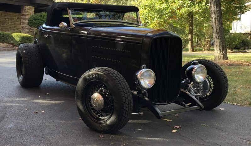 
								1932 Ford Roadster Hot Rod full									