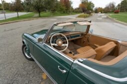 
										1967 Mercedes-Benz 230SL Roadster full									