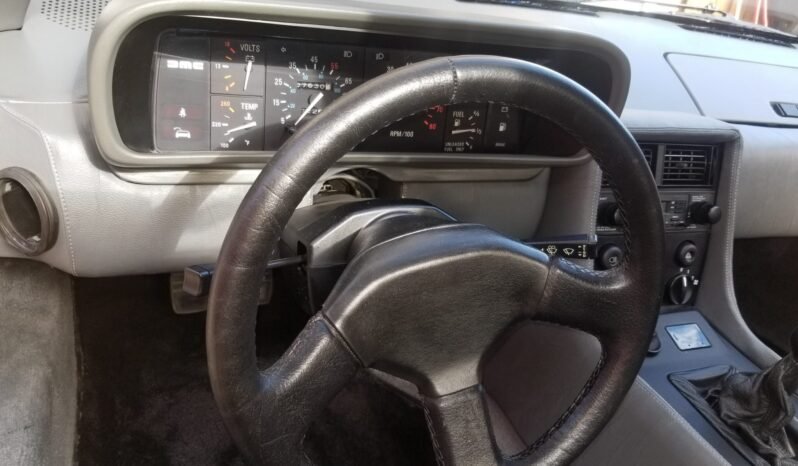 
								1981 DeLorean DMC-12 Gullwing Doors full									
