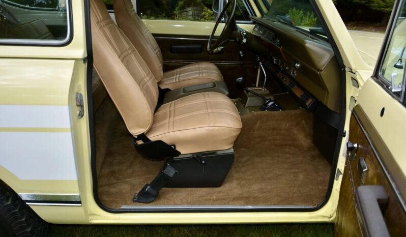 
								1978 International Harvester Scout II 4X4 V8 full									