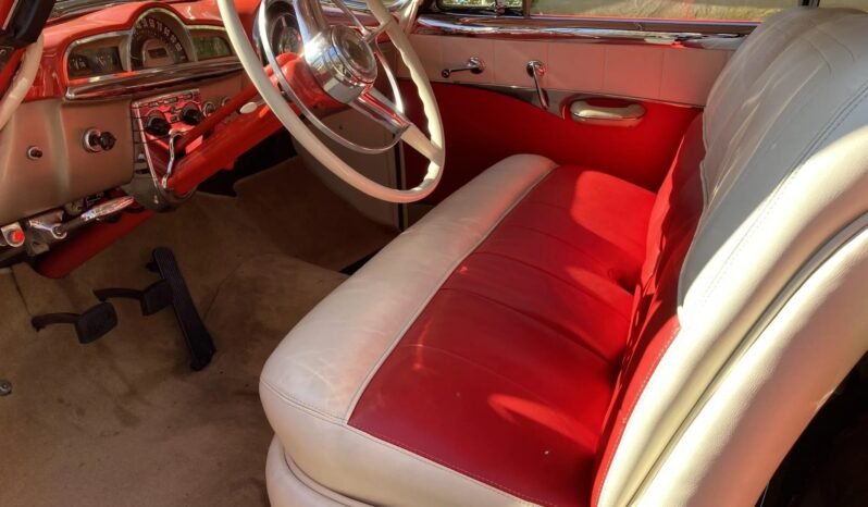 
								1951 Pontiac Chieftain Deluxe Catalina 3-Speed full									