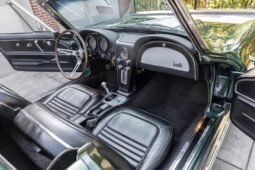 
										1967 Chevrolet Corvette Turbojet V8 full									