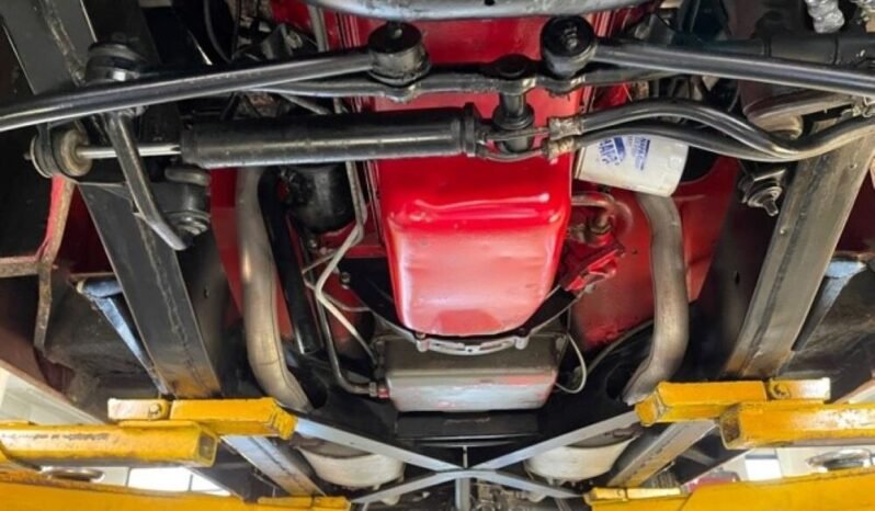
								1957 Ford Thunderbird Red full									