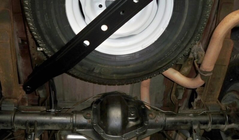 
								1984 Ford F-250 4X4 full									
