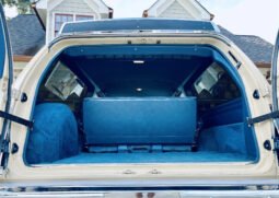
										1988 GMC Suburban 1500 Sierra Classic V8 full									