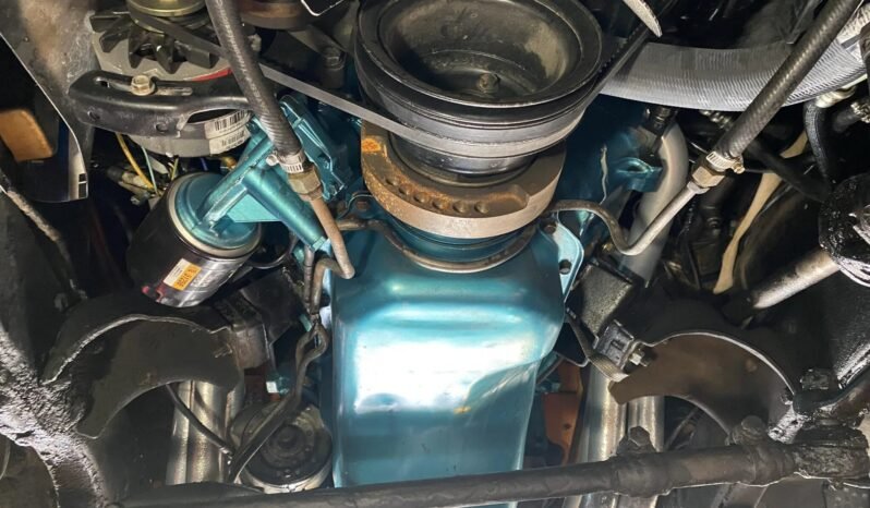 
								1972 Jeep Wagoneer SJ full									