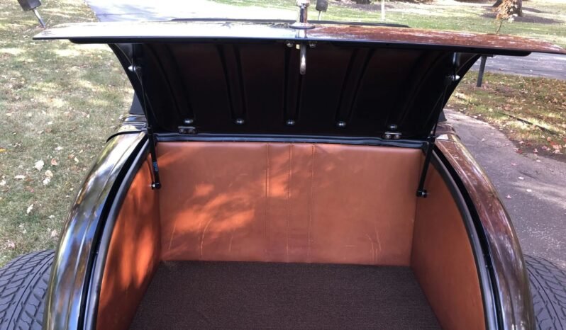 
								1932 Ford Roadster Hot Rod full									