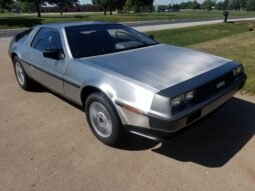 1981 DeLorean DMC-12 Gullwing Doors
