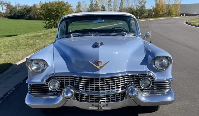 
								1954 Cadillac Series 62 DeVille V8 full									