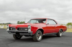 1967 Pontiac GTO Red V8