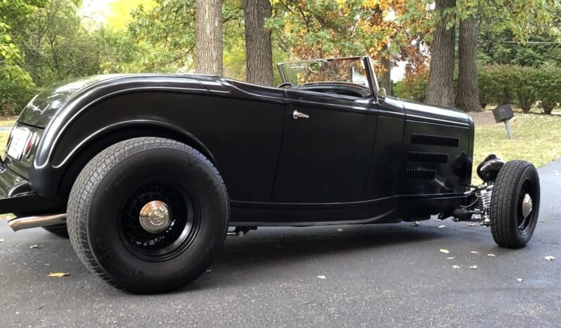 
								1932 Ford Roadster Hot Rod full									