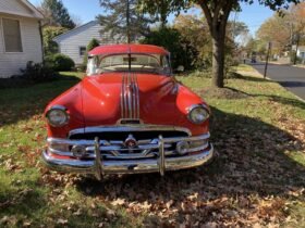 1951 Pontiac Chieftain Deluxe Catalina 3-Speed