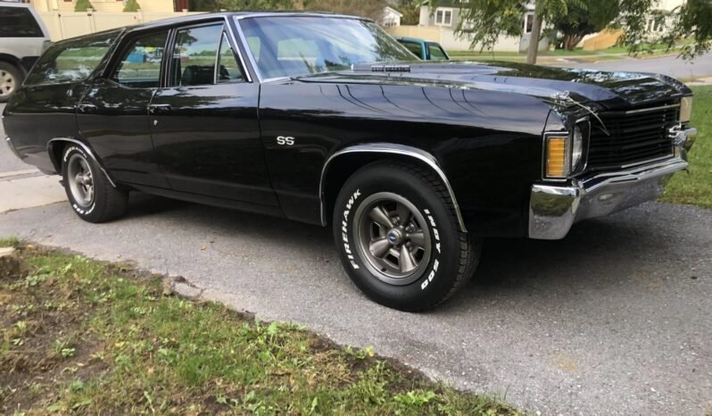 
								1972 Chevrolet Chevelle Concours Wagon V8 full									