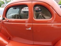1937 Ford 5-Window Coupe V8