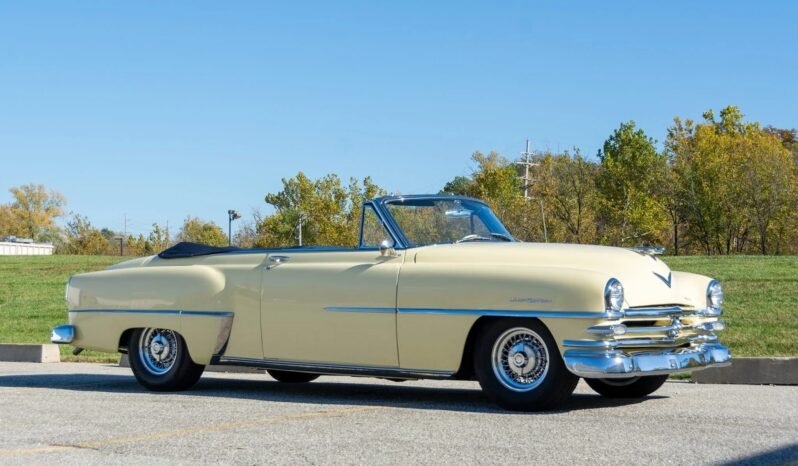 
								1953 Chrysler New Yorker Deluxe full									