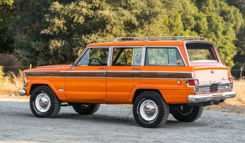 
								1972 Jeep Wagoneer SJ full									