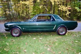 1965 Ford Mustang K-Code V8