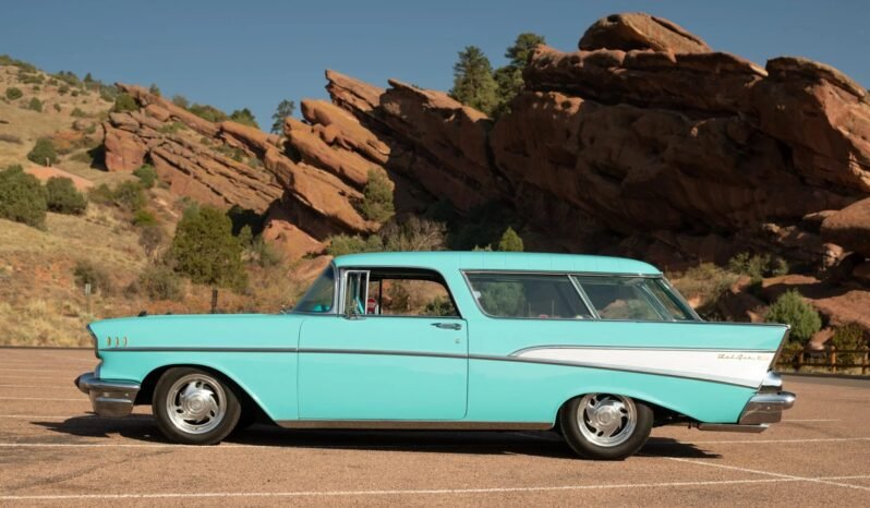 
								1957 Chevrolet Bel Air Nomad Wagon LT1 V8 full									