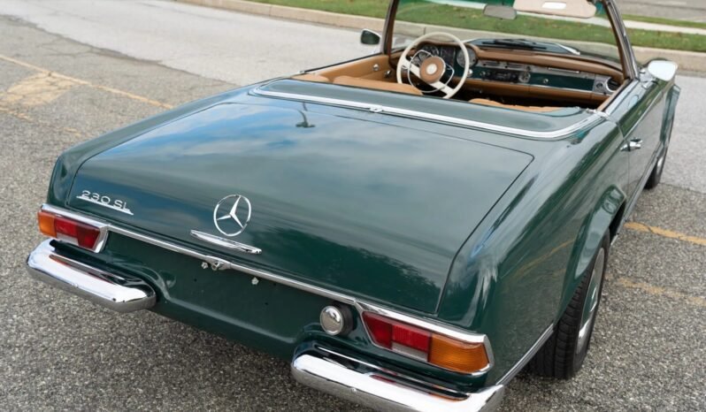 
								1967 Mercedes-Benz 230SL Roadster full									