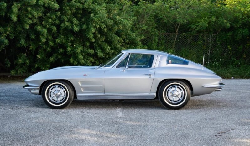 
								1963 Chevrolet Corvette Split-Window Numbers-Matching V8 full									