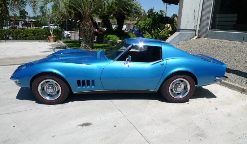 
								1968 Chevrolet Corvette L71 4-Speed full									