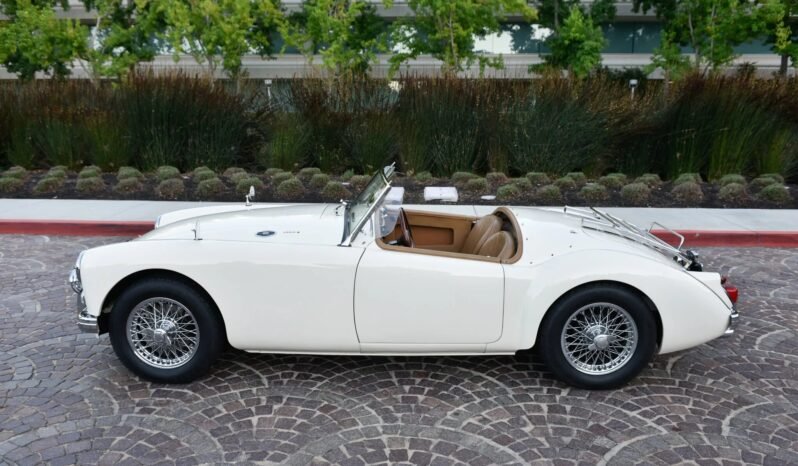 
								1960 MG MGA 1600 4-Speed full									