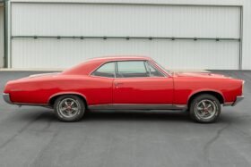 1967 Pontiac GTO Red V8