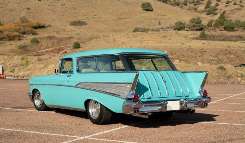 
								1957 Chevrolet Bel Air Nomad Wagon LT1 V8 full									