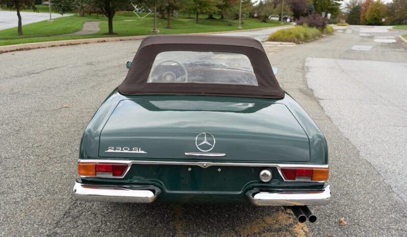 
								1967 Mercedes-Benz 230SL Roadster full									