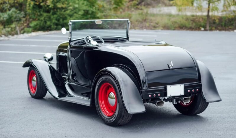 
								1931 Ford Roadster Hot Rod V8 full									