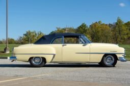 1953 Chrysler New Yorker Deluxe