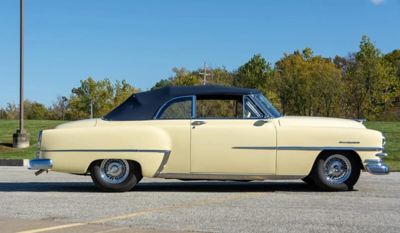 
								1953 Chrysler New Yorker Deluxe full									