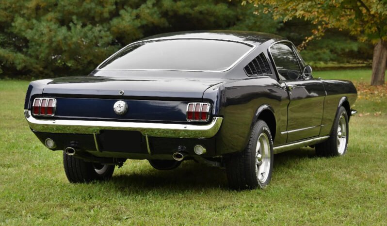 
								1966 Ford Mustang Fastback Kona Blue full									