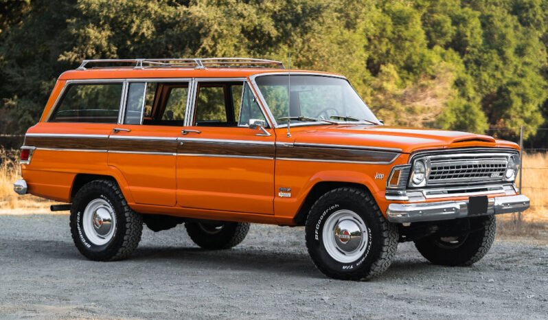
								1972 Jeep Wagoneer SJ full									