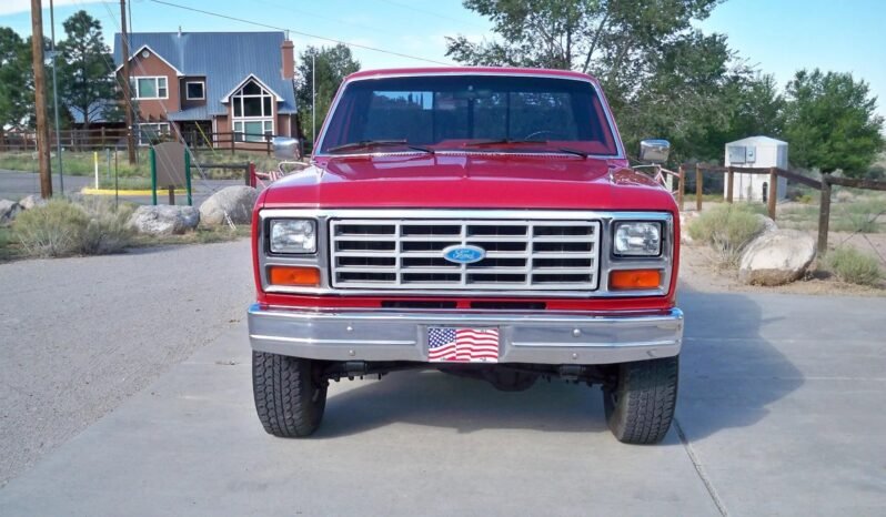 
								1984 Ford F-250 4X4 full									