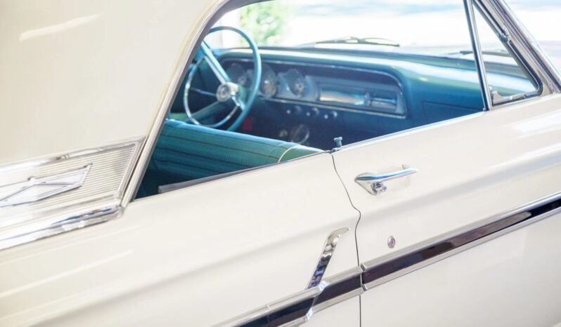 
								1964 Ford Fairlane full									