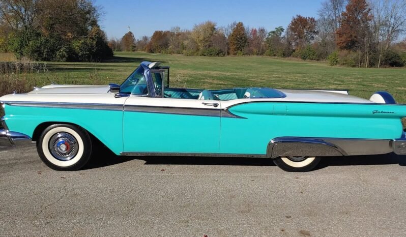
								1959 Ford Galaxie Skyliner full									