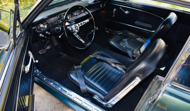 
								1965 Ford Mustang K-Code V8 full									