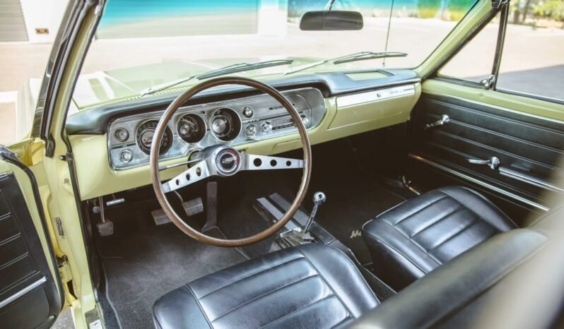
								1965 Chevrolet Chevelle Malibu 327 V8 full									