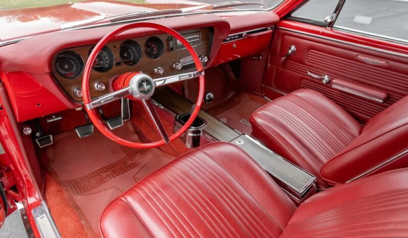 
								1967 Pontiac GTO Red V8 full									